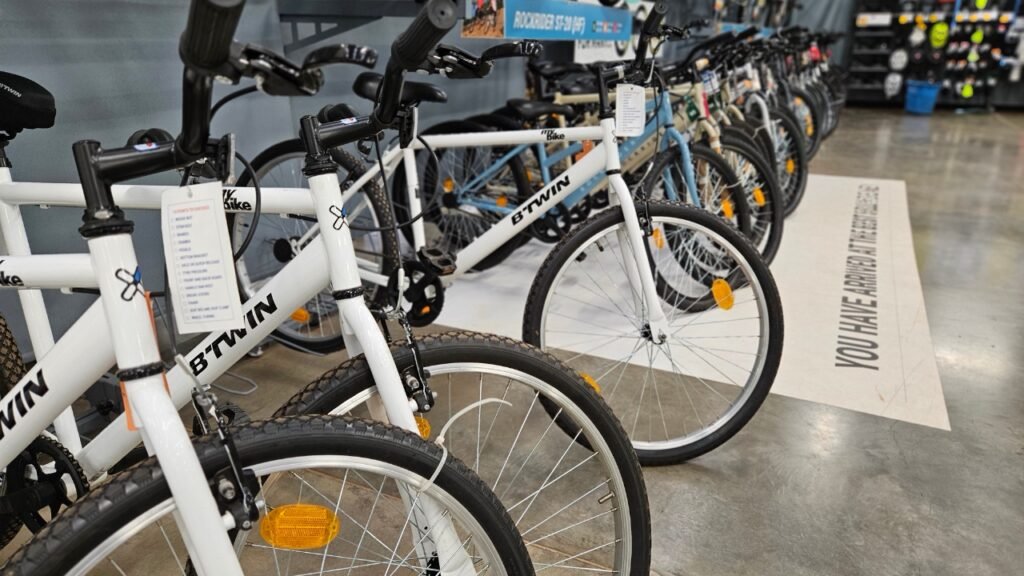 Decathlon Hubli Store, Contact Number, Timings +Review Bicycle Section and Service Station